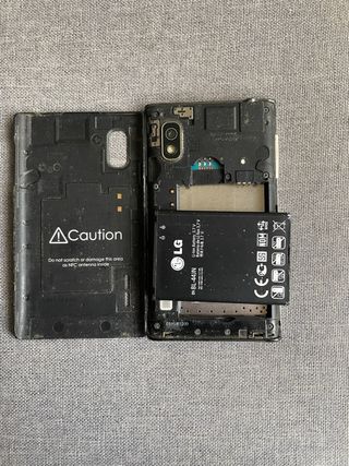 2 Móviles Huawei y LG (Negro y Blanco)