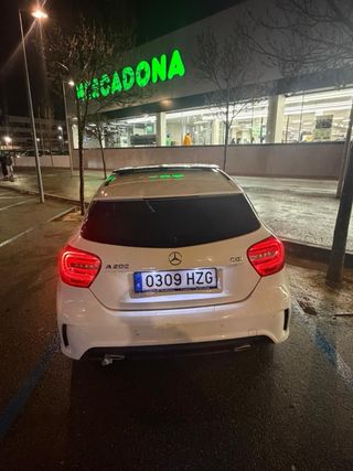 Mercedes-Benz A200 2014