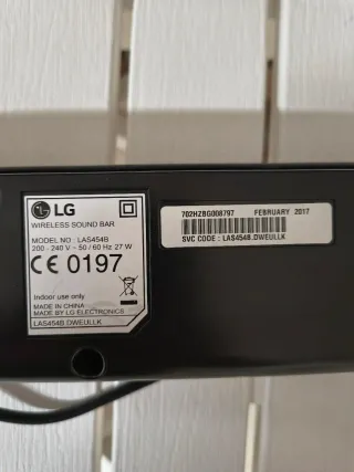 Soundbar LG con Subwoofer Nero