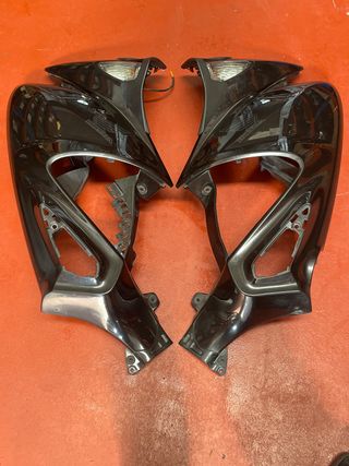 Carenado Laterales Honda Deauville 700 ABS