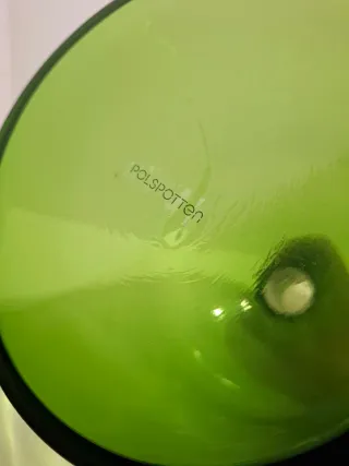 Polspotten Vaso Verde con Tapa Roja