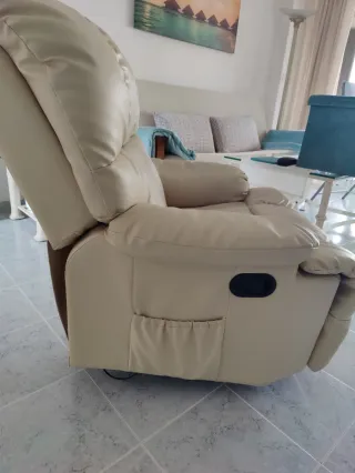 Sillón relax polipiel con masaje,muy comodo
