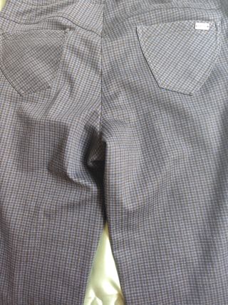 Pantalón de mujer a cuadros