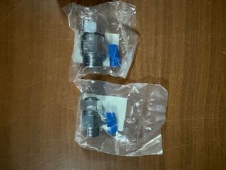 VÁLVULA ESFERA MINI CON TUERCA LOCA