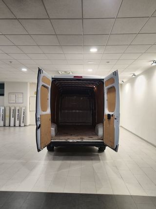 Opel Movano 2023