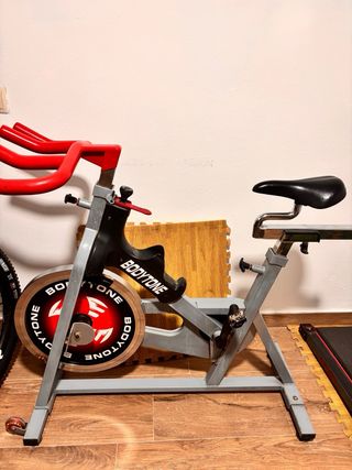 Bici de Spinning Bodytone Gris y Roja