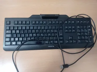 Teclado Cherry Negro