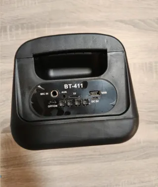 Altavoz portátil multicolor