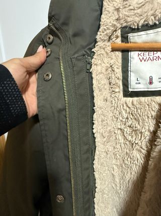 2 chaquetas verde y la negra de cuero 100%puro