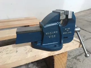 Tornillo de banco PARAMO HEAVY DUTY