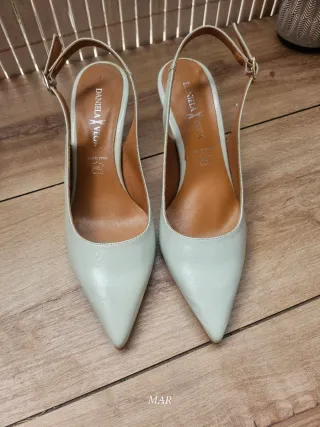 Zapatos slingback Andrea Vera