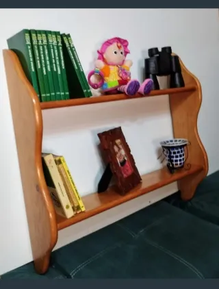 Estantería madera maciza provenzal 77x70