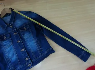 Chaqueta vaquera elástica Talla M