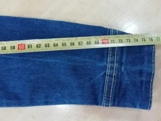 Chaqueta vaquera elástica Talla M