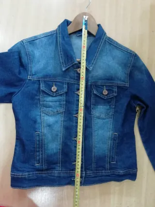 Chaqueta vaquera elástica Talla M
