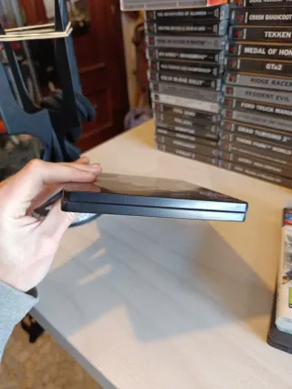 Steelbook Sombras de Mordor PS4