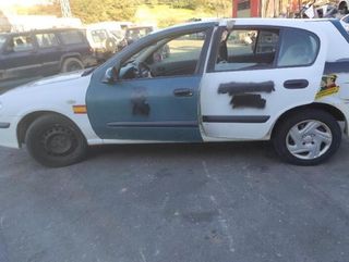 68260bm420 guantera nissan almera (n16/e) 339708