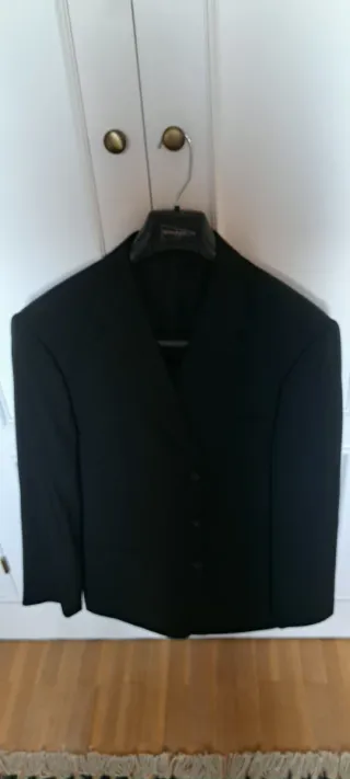 Traje de vestir caballero azul y negro