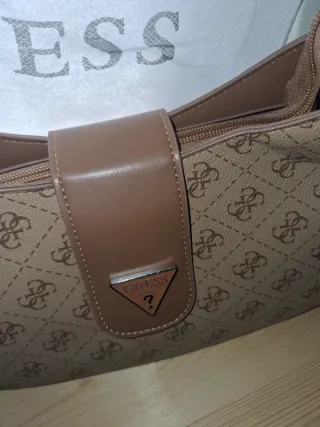 Bolso Guess Beige y Marrón