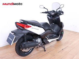 YAMAHA X-MAX 125