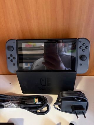 Nintendo Switch Console + Accessori