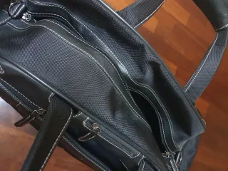 Borsa da viaggio/palestra Basile nera