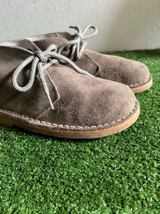 Botas de ante para niño