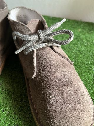 Botas de ante para niño