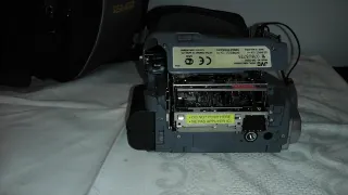 Videocámara JVC GR-D20E Mini DV Plata