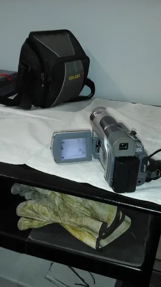 Videocámara JVC GR-D20E Mini DV Plata