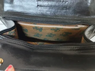 Bolso negro vintage negro piel