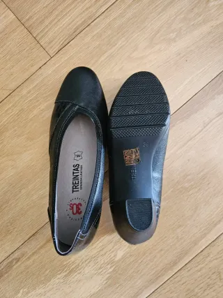 Zapatos de piel negros