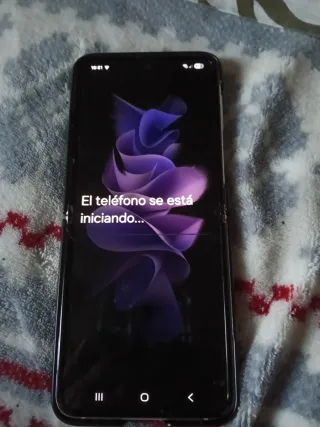 Samsung Z Flip 3 beige e Nero come nuovo