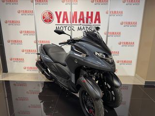 YAMAHA TRICITY 300