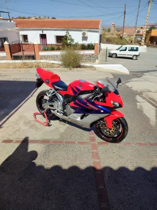 Honda CBR 1000 RR Fireblade