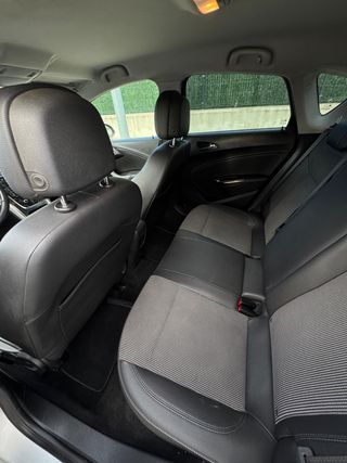 Opel Astra 2012