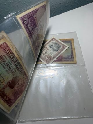 COLECCION BILLETES Y MONEDAS