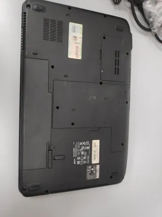 Portátil Acer Aspire 5738ZG