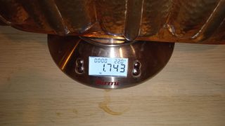 Vaso decorativo in rame martellato