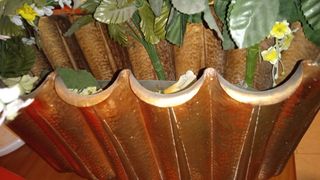 Vaso decorativo in rame martellato