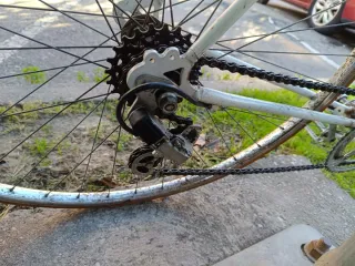 Bicicleta de carretera montana