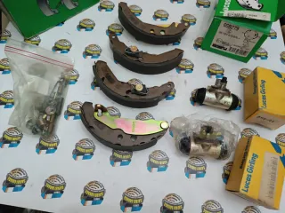 Kit Ford Fiesta III frenos Lucas Girling