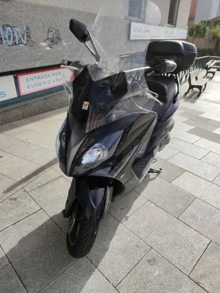 Kymco Xciting 400i ABS Maxi Scooter