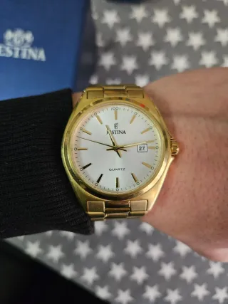 Reloj Festina Dorado Esfera Blanca