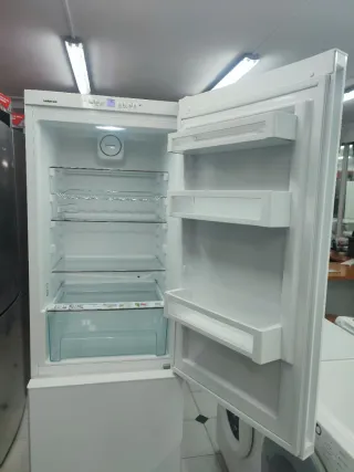 Nevera Liebherr 186/60cm Clase A++ con garantía
