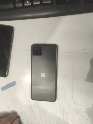 Samsung A12