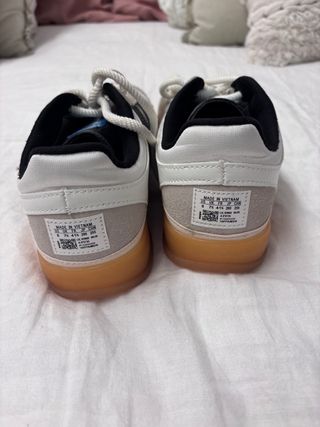 Adidas Benito Zapatillas Grises y Blancas