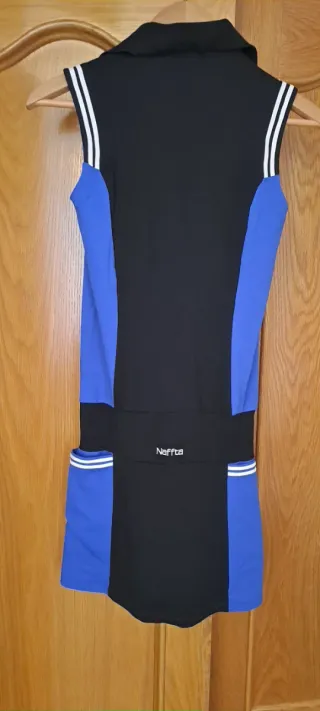 Vestido deportivo Naffta negro y azul
