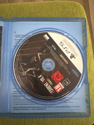 Resident Evil 4 Gold Edition PS5 NO DLC