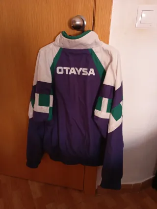 Chaqueta Hummel Real Madrid